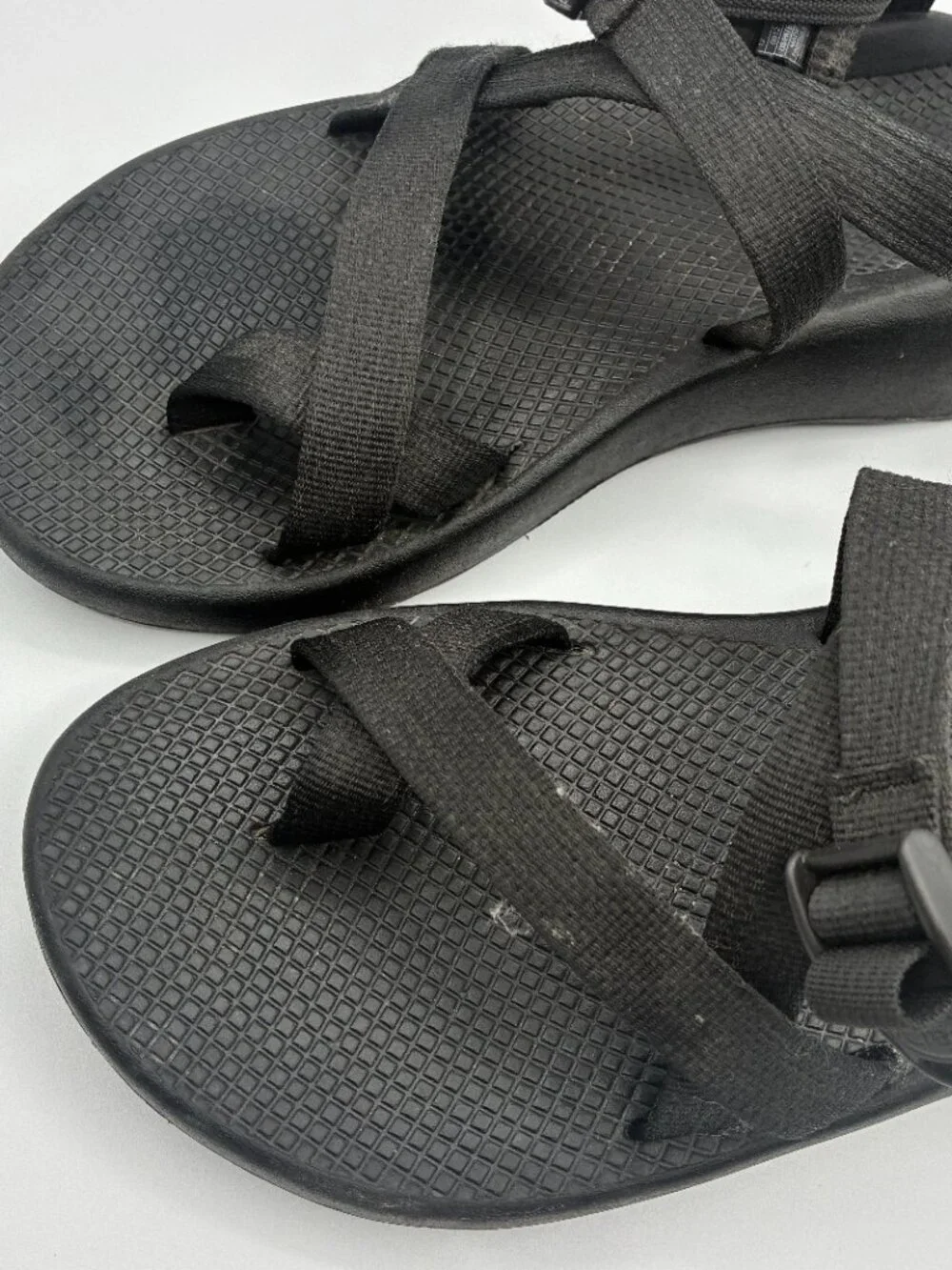 Chaco Sandals Black Yampa Classic Vibram Water Hiking Outdoor Sporty
